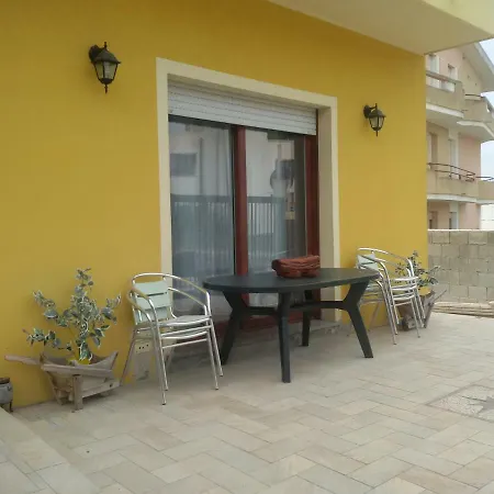 Bed & Breakfast La Rosa Dei Venti Sardinya *